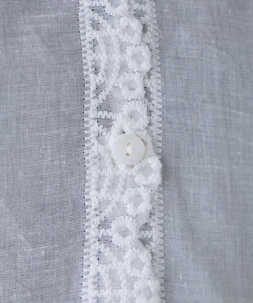 BONLECILL(ボンルシール)の「フラワー刺繍フーディーオーバーシャツ/カーディガン(シャツ/ブラウス・レディース・オフホワイト・FREE)」の22枚目の写真
