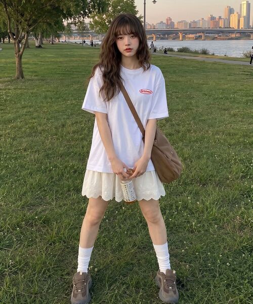 ARTISTWEAR（アーティストウェア）の「[ATW] ブラックボンクラブ 半袖Tシャツ - 2COLOR（Tシャツ/カットソー・レディース・ホワイト/ブラック・SMALL/MEDIUM/LARGE/X-LARGE/XX-LARGE/XXXX-LARGE）」の12枚目の写真