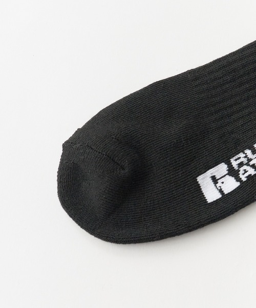 Russell Athletic(ラッセルアスレティック)の「RUSSELL ATHLETIC / ラッセルアスレティック Russell Three Logo Socks ブランドロゴ ソックス ジャガード 靴下 メンズ 2026年 夏 夏服(ソックス/靴下・メンズ・グレー/ホワイト/ブラック・FREE)」の6枚目の写真