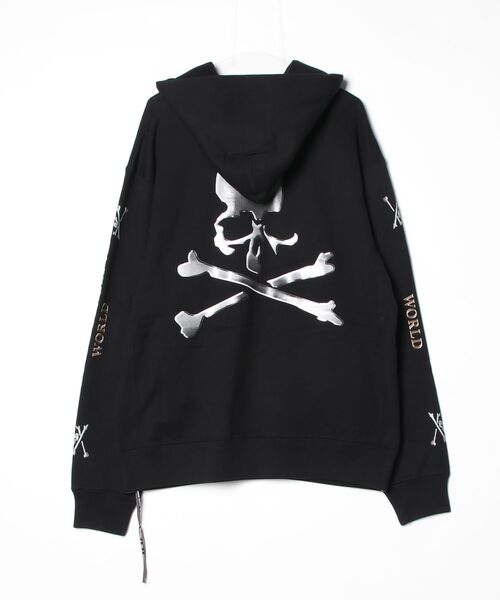mastermind JAPAN(マスターマインド)の「ALL OVER METALLIC SKULL HOODIE(パーカー・メンズ・ピンク/イエロー/ブラック・XL)」の4枚目の写真