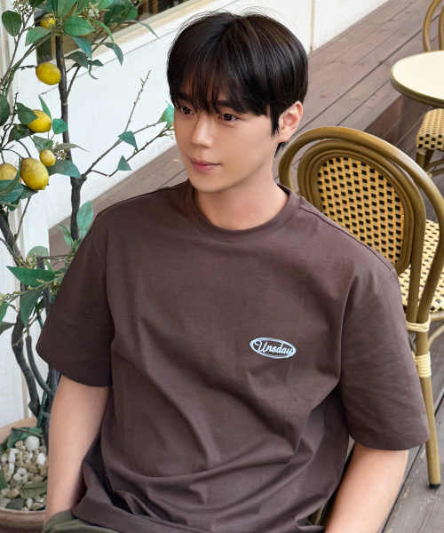 MINDBRIDGE（マインドブリッジ）の「[UNS]エアクール_グラフィックセミオーバーフィット半袖Tシャツ - 2カラー（Tシャツ/カットソー・メンズ・ホワイト/ブラウン・100/105/110/95）」の4枚目の写真