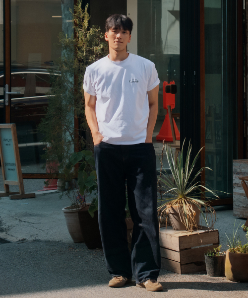 MINDBRIDGE（マインドブリッジ）の「[UNS]エアクール_グラフィックセミオーバーフィット半袖Tシャツ - 2カラー（Tシャツ/カットソー・メンズ・ホワイト/ブラウン・100/105/110/95）」の8枚目の写真