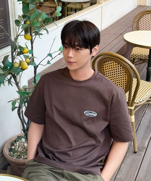 MINDBRIDGE（マインドブリッジ）の「[UNS]エアクール_グラフィックセミオーバーフィット半袖Tシャツ - 2カラー（Tシャツ/カットソー・メンズ・ホワイト/ブラウン・100/105/110/95）」の18枚目の写真
