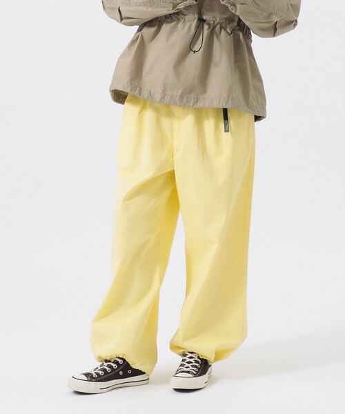 BEAMS BOY(ビームスボーイ)の「【別注】Gramicci / 2プリーツ ワイドパンツ(スウェットパンツ・レディース・ネイビー/パープル/ライトイエロー/ピンク・ONE SIZE)」の13枚目の写真