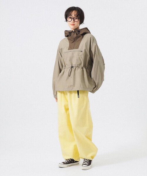 BEAMS BOY(ビームスボーイ)の「【別注】Gramicci / 2プリーツ ワイドパンツ(スウェットパンツ・レディース・ネイビー/パープル/ライトイエロー/ピンク・ONE SIZE)」の14枚目の写真