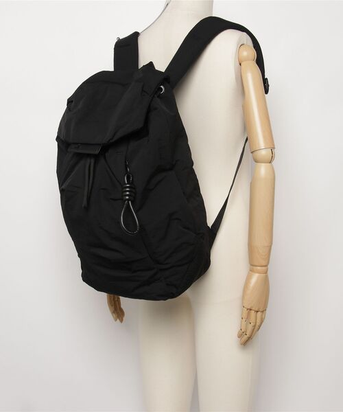 adidas(アディダス)の「FAVORITE BACKPACK / アディダス adidas(バックパック/リュック・レディース・ブラック・FREE)」の10枚目の写真