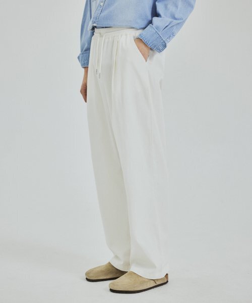 WEDNESDAY OASIS(ウェンズデーオアシス)の「イージーリネンセミワイドバンディングパンツ(7色)(その他パンツ・メンズ・Beige/ブラック/チャコール/Cream/カーキ/ネイビー/ホワイト・MEDIUM/LARGE/X-LARGE)」の13枚目の写真