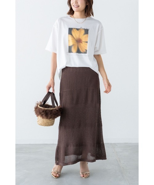 M.deux(エムドゥ)の「フラワーフォトTシャツ(Tシャツ/カットソー・レディース・ホワイト系その他/ホワイト系その他2・MEDIUM)」の7枚目の写真