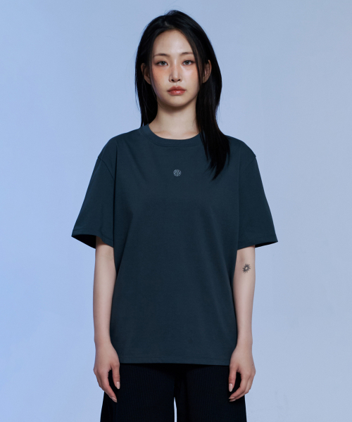 OFFGRID(オフグリッド)の「ブリジェックスエアロクールニスコーストライン半袖Tシャツ-チャコール(Tシャツ/カットソー・メンズ・その他・SMALL/LARGE/X-LARGE/MEDIUM)」の3枚目の写真