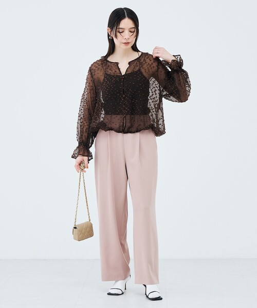 NOLLEY’S(ノーリーズ)の「ウォッシャブル【KIRYU】シアードット羽織ブラウス(シャツ/ブラウス・レディース・ブラック/ブラウン・38)」の4枚目の写真