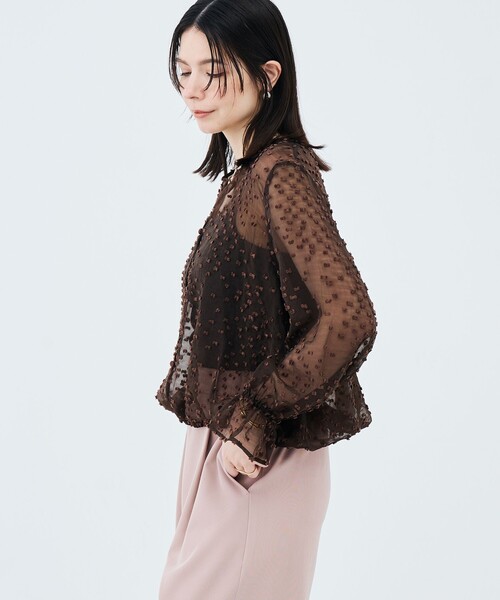 NOLLEY’S(ノーリーズ)の「ウォッシャブル【KIRYU】シアードット羽織ブラウス(シャツ/ブラウス・レディース・ブラック/ブラウン・38)」の10枚目の写真