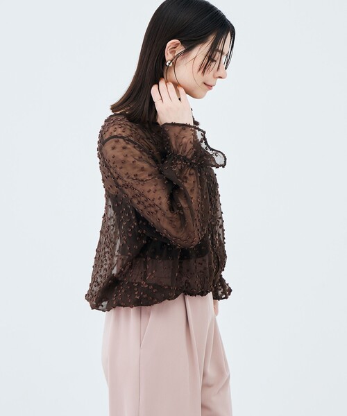 NOLLEY’S(ノーリーズ)の「ウォッシャブル【KIRYU】シアードット羽織ブラウス(シャツ/ブラウス・レディース・ブラック/ブラウン・38)」の13枚目の写真
