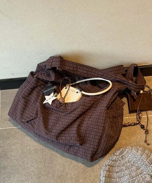 Vipoa（ヴィポア）の「String plaid shoulder bag（ショルダーバッグ・レディース・ブラウン/ホワイト/ブラック/カーキ/アイボリー/パープル/ライトピンク/ブルー/オレンジ・FREE）」の19枚目の写真