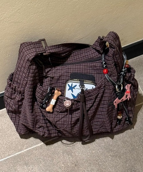 Vipoa（ヴィポア）の「String plaid shoulder bag（ショルダーバッグ・レディース・ブラウン/ホワイト/ブラック/カーキ/アイボリー/パープル/ライトピンク/ブルー/オレンジ・FREE）」の12枚目の写真