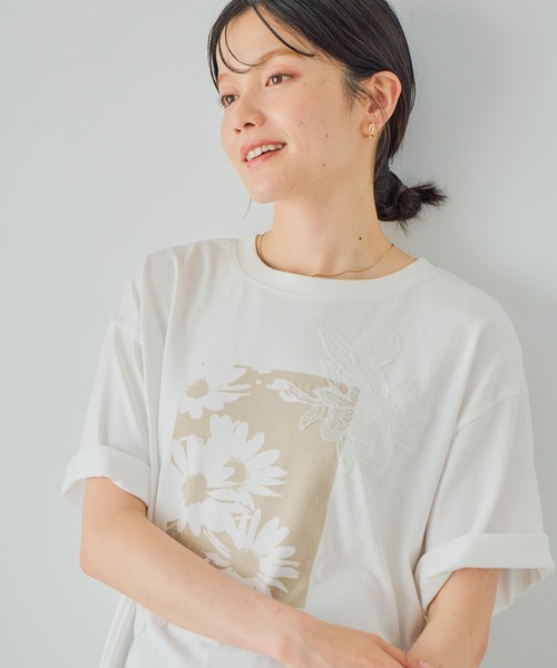 studio CLIP（スタディオクリップ）の「レースフラワーフォトTシャツ（Tシャツ/カットソー・レディース・ホワイト/杢グレー/スモーク・FREE）」の5枚目の写真