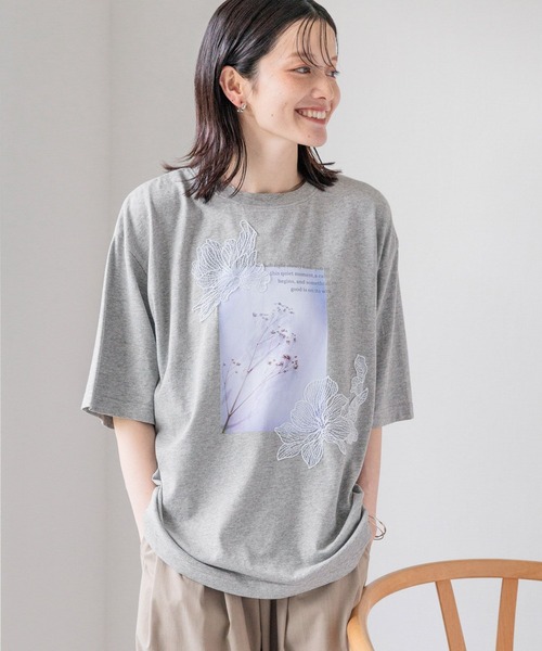 studio CLIP（スタディオクリップ）の「レースフラワーフォトTシャツ（Tシャツ/カットソー・レディース・ホワイト/杢グレー/スモーク・FREE）」の11枚目の写真