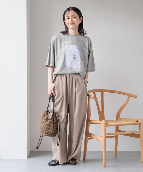studio CLIP（スタディオクリップ）の「レースフラワーフォトTシャツ（Tシャツ/カットソー・レディース・ホワイト/杢グレー/スモーク・FREE）」の13枚目の写真