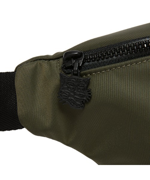 Onitsuka Tiger(オニツカタイガー)の「WAIST POUCH / ウェストポーチ(ショルダーバッグ・レディース・カーキ/ブラック・OS)」の8枚目の写真