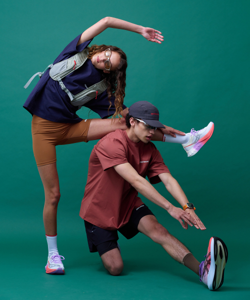 MENASOO(ミナス)の「Unisex Symbol Sorona Basic T Shirt_Navy(Tシャツ/カットソー・レディース・ネイビー・1/2)」の12枚目の写真