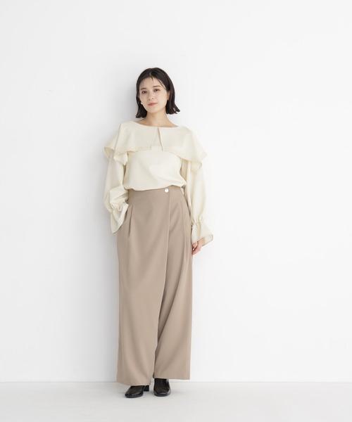 NATURAL BEAUTY BASIC(ナチュラルビューティーベーシック)の「アシメワイドパンツ(その他パンツ・レディース・ベージュ/チャコールグレー・SMALL/MEDIUM)」の20枚目の写真