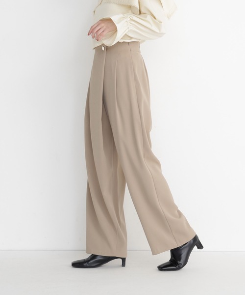 NATURAL BEAUTY BASIC(ナチュラルビューティーベーシック)の「アシメワイドパンツ(その他パンツ・レディース・ベージュ/チャコールグレー・SMALL/MEDIUM)」の21枚目の写真