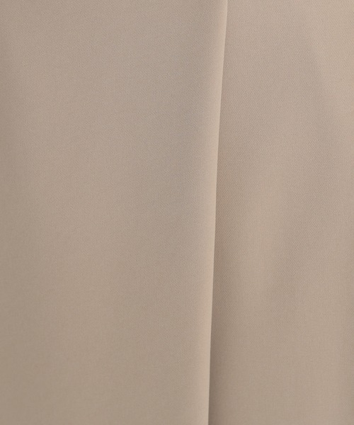 NATURAL BEAUTY BASIC(ナチュラルビューティーベーシック)の「アシメワイドパンツ(その他パンツ・レディース・ベージュ/チャコールグレー・SMALL/MEDIUM)」の8枚目の写真