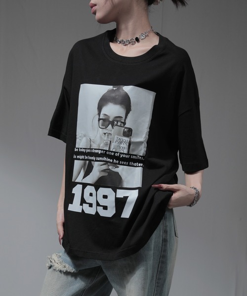 nonomi（ノノミ）の「フォトプリント＆ナンバーロゴ オーバーサイズ半袖Tシャツ（Tシャツ/カットソー・レディース・ブラック/ホワイト・XL）」の7枚目の写真