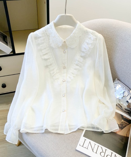 LUCPY(ラクピー)の「レースカラーフリルブラウス(シャツ/ブラウス・レディース・ホワイト/アイボリー・SMALL/MEDIUM/LARGE/X-LARGE)」の2枚目の写真