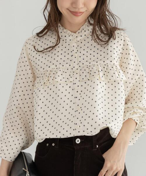 URBAN RESEARCH Sonny Label(アーバンリサーチサニーレーベル)の「『WEB限定』ドットフリルブラウス(シャツ/ブラウス・レディース・オフホワイト/ブラック系その他・FREE)」の4枚目の写真