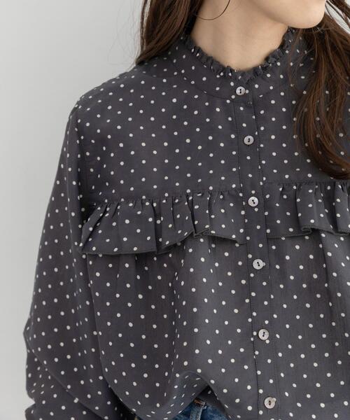 URBAN RESEARCH Sonny Label(アーバンリサーチサニーレーベル)の「『WEB限定』ドットフリルブラウス(シャツ/ブラウス・レディース・オフホワイト/ブラック系その他・FREE)」の12枚目の写真