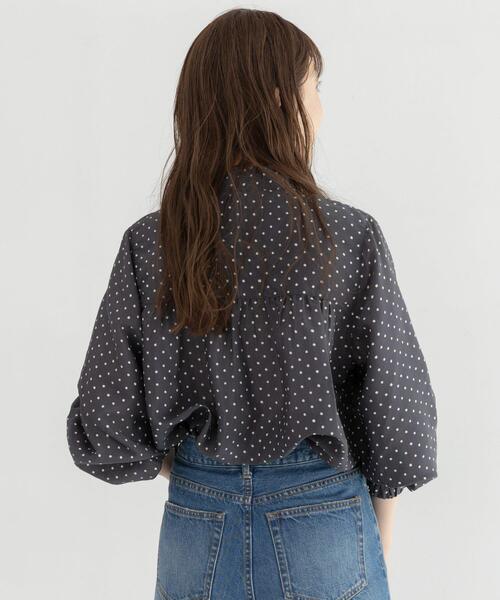 URBAN RESEARCH Sonny Label(アーバンリサーチサニーレーベル)の「『WEB限定』ドットフリルブラウス(シャツ/ブラウス・レディース・オフホワイト/ブラック系その他・FREE)」の16枚目の写真