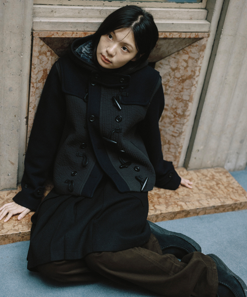 OHESHIO(オヘシオ)の「PADDED DUFFLE WOOL COAT, NAVY(チェスターコート・レディース・その他・FREE)」の2枚目の写真
