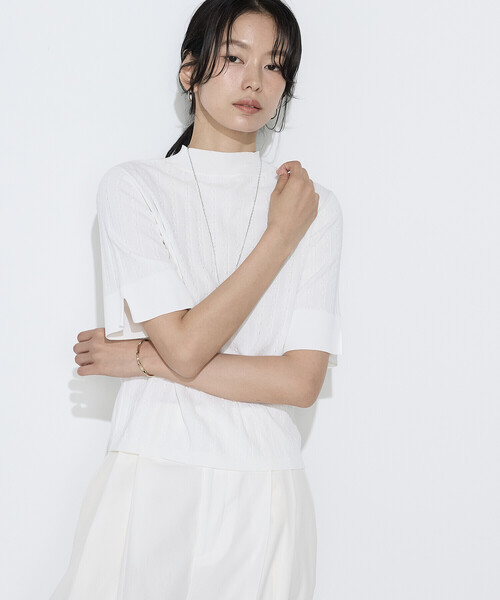 COMME CA(コムサ)の「コットンダルストレッチ ケーブル半袖プルオーバー(ニット/セーター・レディース・ブラウン/レッド/オフホワイト・9号/11号)」の1枚目の写真