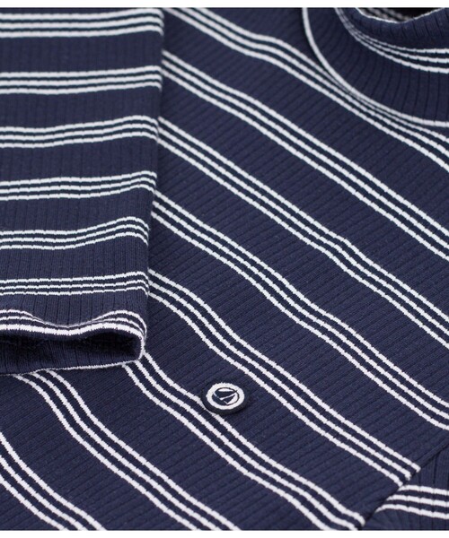 PETIT BATEAU（プチバトー）の「ボーダータートルネック長袖Ｔシャツ（Tシャツ/カットソー・レディース・ブルー系その他・XX-SMALL/X-SMALL/SMALL/MEDIUM/LARGE）」の6枚目の写真