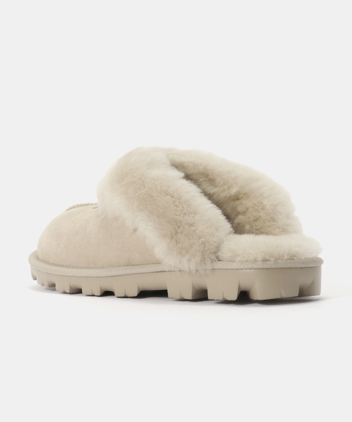 UGG（アグ）の「UGG W Coquette 5125-MNL（サンダル・レディース・ベージュ・23cm/24cm/25cm）」の3枚目の写真