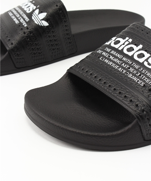 adidas サンダル　19センチ　アディレッタ adidas アディダス サンダル スリッパ ADILETTE CLOGS FY8969