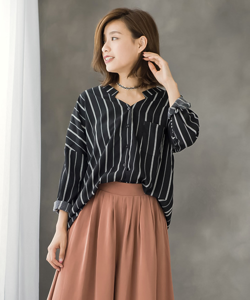 Re:EDIT（リエディ）の「オーバーネックイレヘムシャツ/スキッパーシャツ/ブラウス[2016秋新作][リエディオリジナル][Re:EDIT/リエディ]（シャツ/ブラウス・レディース・ベージュ/ネイビー/ブラック系その他/ホワイト系その他/アイボリー/ブラック・LARGE/MEDIUM）」の5枚目の写真