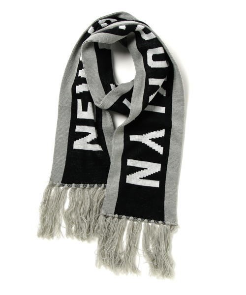 WEGO（ウィゴー）の「WEGO/ロゴマフラー（マフラー・メンズ・ブラック/ワイン・FREE）」の6枚目の写真