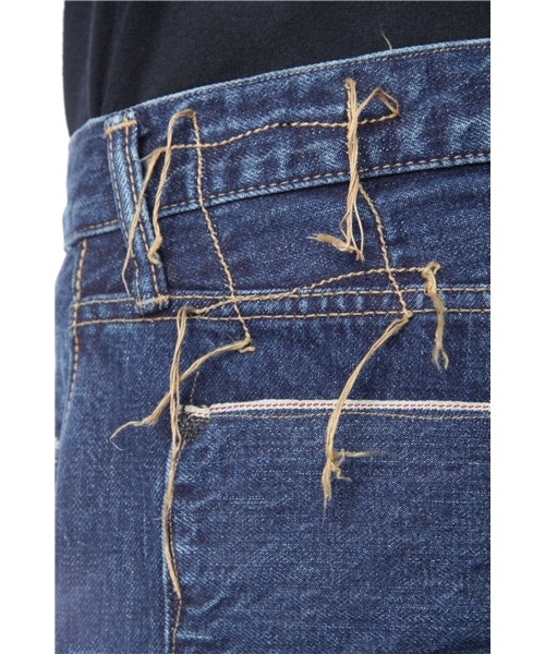 KURO（クロ）の「KURO FIXER VINTAGE 02（デニムパンツ）」 - WEAR