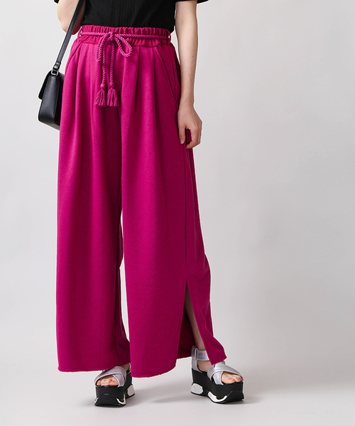 WEGO（ウィゴー）の「WEGO/タッセルベルトスリットワイドパンツ（スウェットパンツ・レディース・杢グレー/レッド/マスタード/ブラック/パープル・LARGE/MEDIUM）」の3枚目の写真