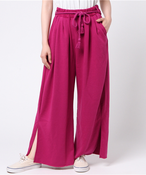 WEGO（ウィゴー）の「WEGO/タッセルベルトスリットワイドパンツ（スウェットパンツ・レディース・杢グレー/レッド/マスタード/ブラック/パープル・LARGE/MEDIUM）」の10枚目の写真