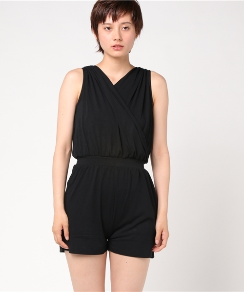 SLY（スライ）の「カシュクール SHORT コンビネゾン（つなぎ/オールインワン・レディース・ブラック/カーキ/レッド系その他・1/2）」の4枚目の写真