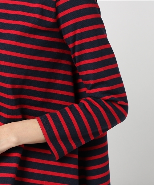 PETIT BATEAU（プチバトー）の「マリニエールＡラインプルオーバー（Tシャツ/カットソー・レディース・ダークネイビー・MEDIUM/SMALL）」の6枚目の写真