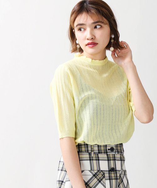 WEGO(ウィゴー)の「WEGO/シアー編みフリルハイネックニット(ニット/セーター・レディース・サックスブルー/ライトイエロー/ホワイト/ブラック/ターコイズブルー/レッド・FREE)」の5枚目の写真