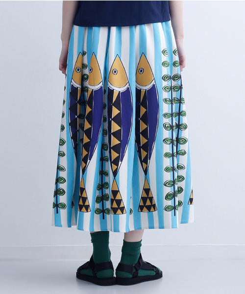 MERLOT（メルロー）の「おさかなフェスティバル柄スカート7535