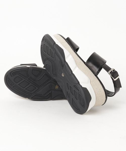 PAGEBOY（ページボーイ）の「ダブルベルトスポサン（サンダル・レディース・ブラック/オフホワイト・LARGE/MEDIUM）」の3枚目の写真