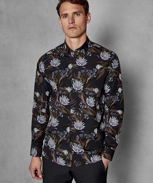 Ted Baker(テッドベーカー)の「SNAKEY 新作 花柄xスネーク 長袖シャツ(シャツ/ブラウス)」|ネイビー