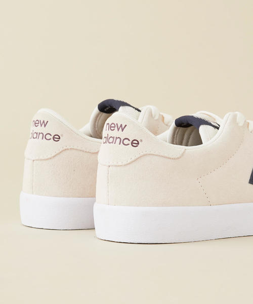 NEW BALANCE（ニューバランス）の「＜New Balance(ニューバランス)＞∴AM210 SEASON スウェードスニーカー（スニーカー・レディース・ライトピンク/オフホワイト/ネイビー・23.5cm/24.5cm/25cm/22.5cm/23cm/24cm）」の4枚目の写真