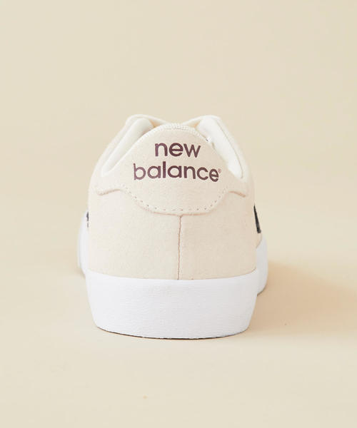 NEW BALANCE（ニューバランス）の「＜New Balance(ニューバランス)＞∴AM210 SEASON スウェードスニーカー（スニーカー・レディース・ライトピンク/オフホワイト/ネイビー・23.5cm/24.5cm/25cm/22.5cm/23cm/24cm）」の5枚目の写真