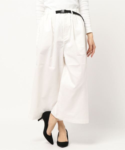 LOWRYS FARM(ローリーズファーム)の「ベルトツキバルーンパンツ 826168(その他パンツ・レディース・オフホワイト/ブラック/ベージュ・FREE)」の9枚目の写真